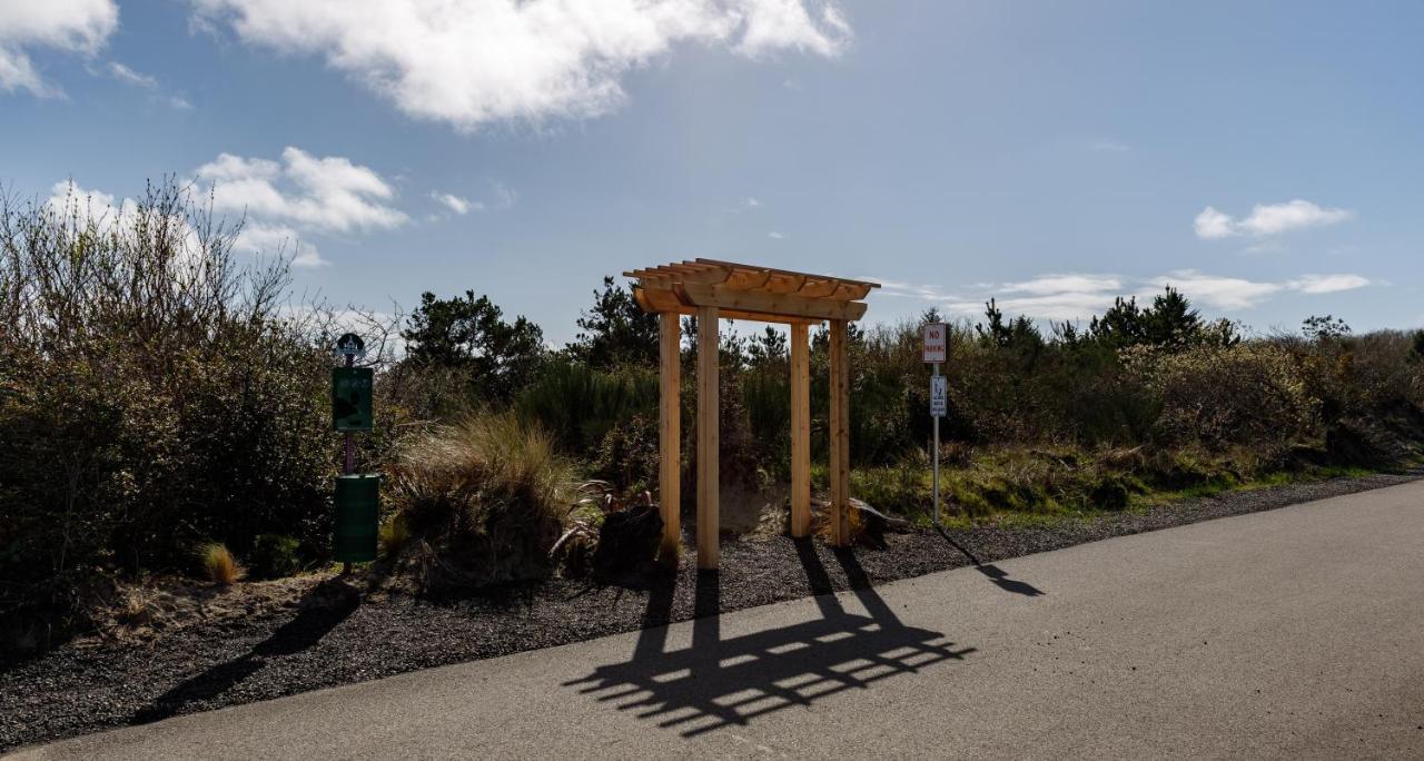 Salty Paws Villa Ocean Shores Exterior photo